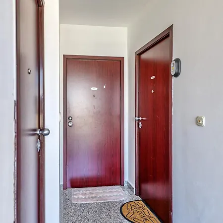 Duplex In Peaceful Area -