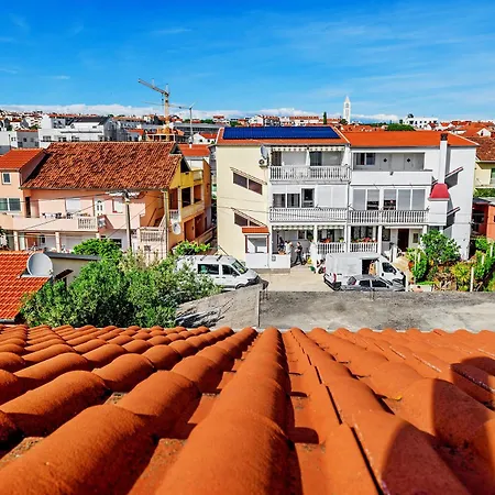 Duplex In Peaceful Area - زادار