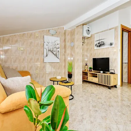 شقة Duplex In Peaceful Area - زادار