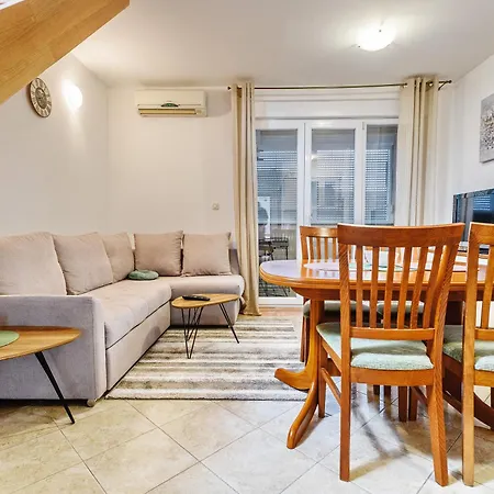 Apartamento Duplex In Peaceful Area - Zadar