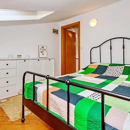Duplex In Peaceful Area -