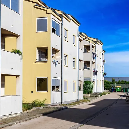 Duplex In Peaceful Area - *