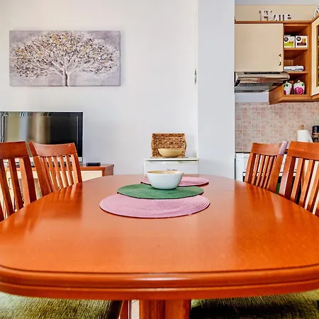 Duplex In Peaceful Area - Apartment