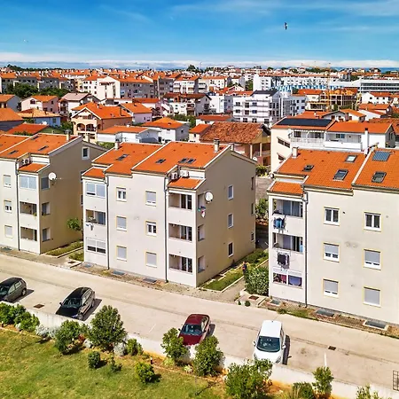 Duplex In Peaceful Area - Zadar