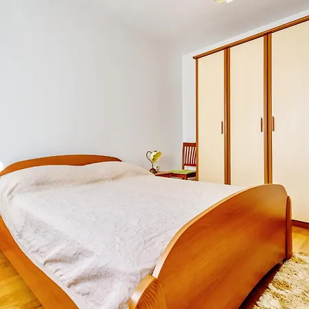 Duplex In Peaceful Area - Apartment Zadar