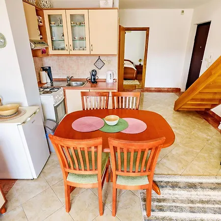 아파트 Duplex In Peaceful Area - *